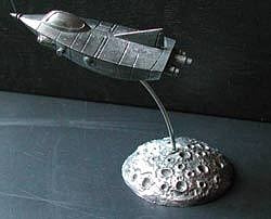 Vorzugsausgabe 2 Topsider-Kampfraumschiff © Eins A Medien GmbH, Köln